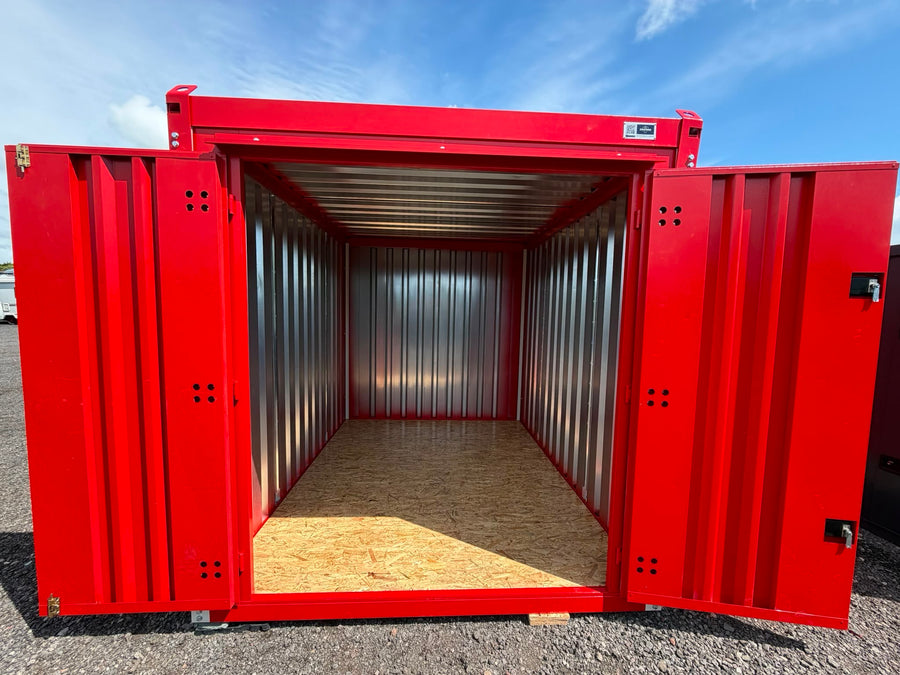 MultiStoreBox — Multi-Store Container